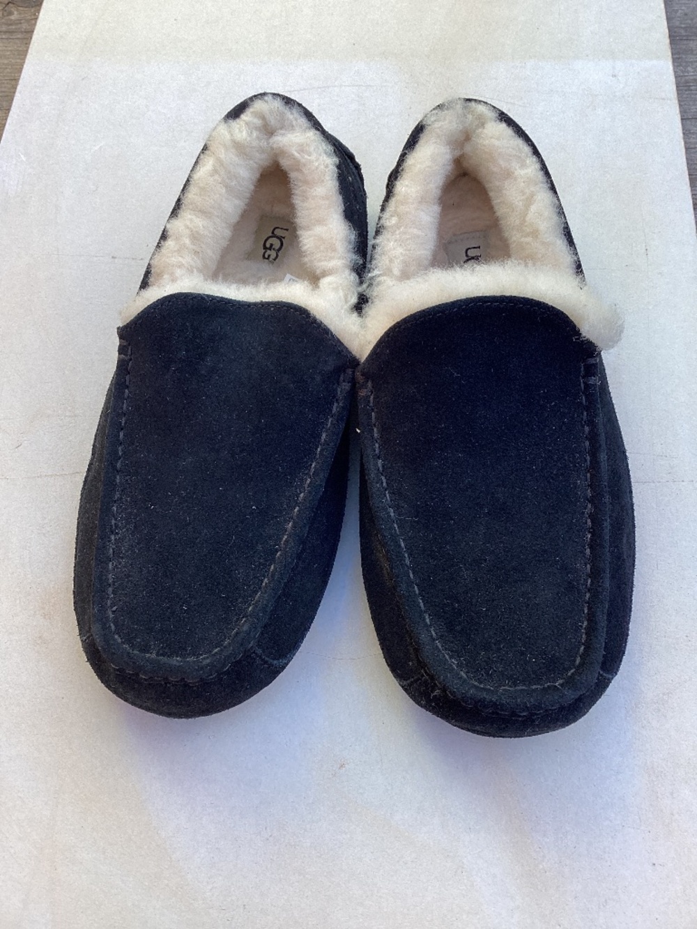 UGG Men’s‎ Ascot Black Suede Slip On Loafer Slippers- Size 10